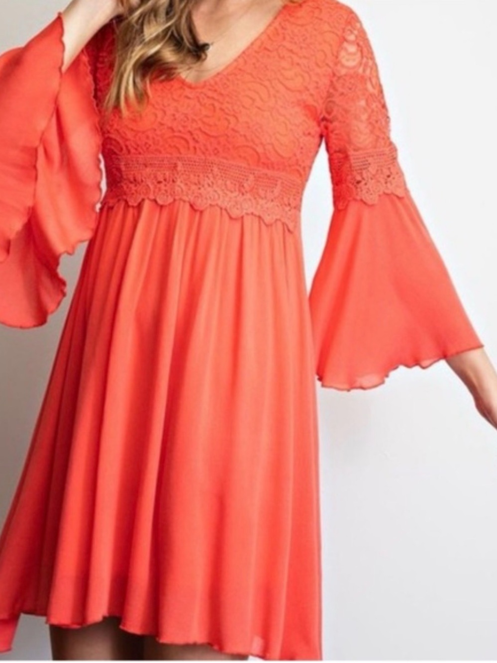 Easel Coral Lace Bodice Bell Sleeve Dress women’s size large boho hippie concert